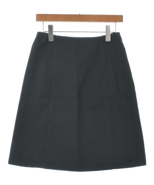 PRADA กระโปรงยาวถึงเข่า