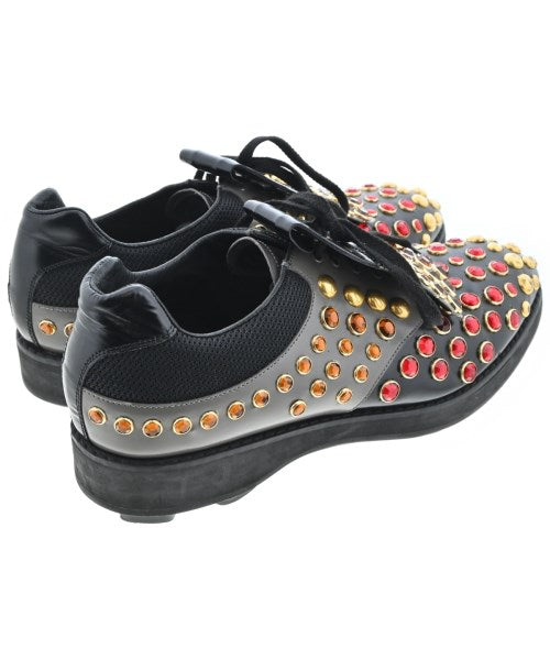 PRADA รองเท้าสวมทางการ