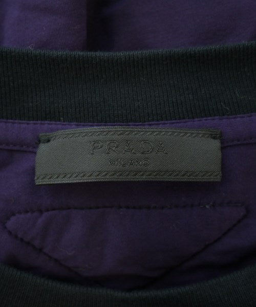 PRADA เสื้อยืด/เสื้อท็อปส์