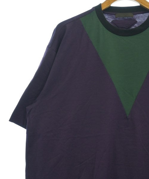 PRADA เสื้อยืด/เสื้อท็อปส์