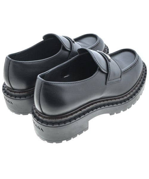 PRADA รองเท้าสวมทางการ