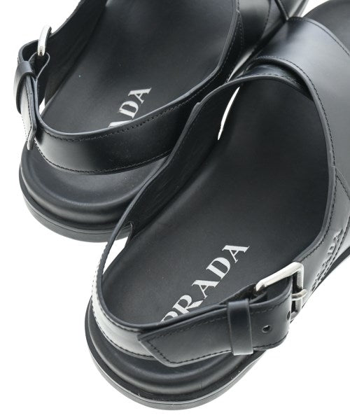 PRADA รองเท้าแตะ