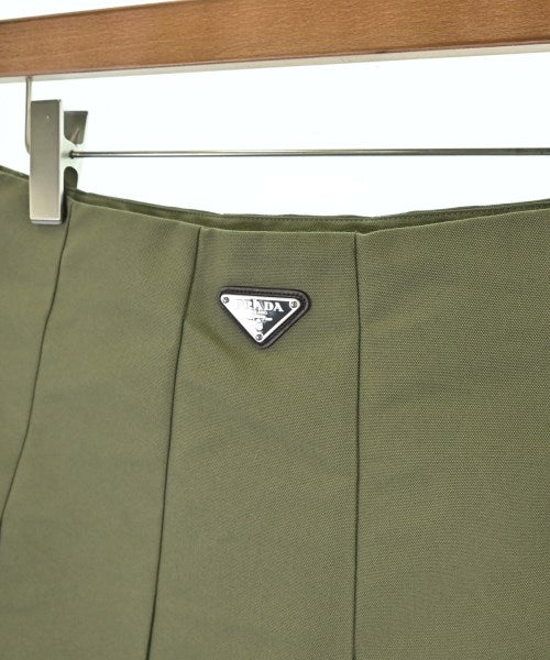 PRADA กระโปรงสั้น