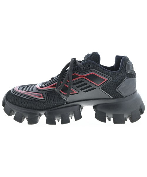 PRADA รองเท้าผ้าใบ