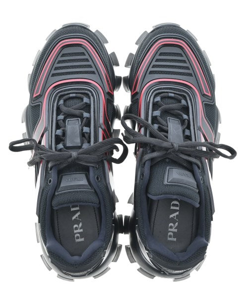 PRADA รองเท้าผ้าใบ