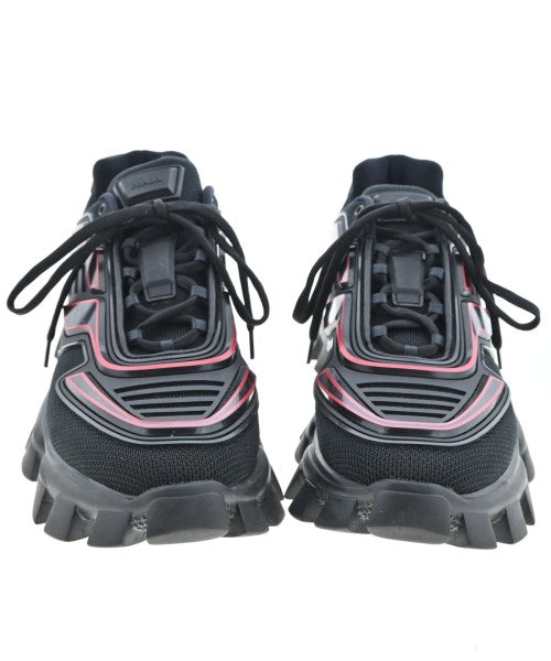 PRADA รองเท้าผ้าใบ