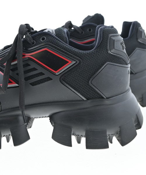 PRADA รองเท้าผ้าใบ