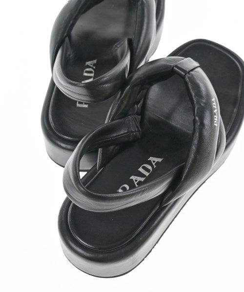 PRADA รองเท้าแตะ
