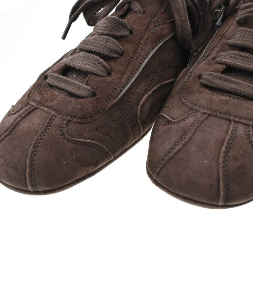 PRADA รองเท้าผ้าใบ