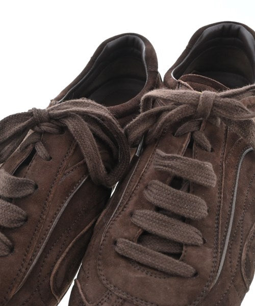 PRADA รองเท้าผ้าใบ