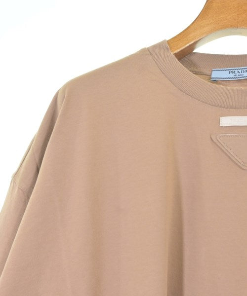 PRADA เสื้อยืด/เสื้อท็อปส์
