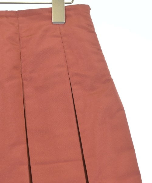 PRADA กระโปรงยาวถึงเข่า