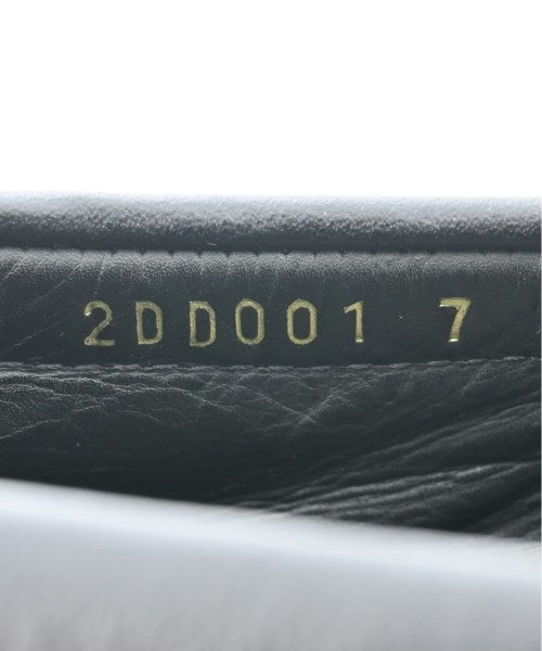 PRADA รองเท้าสวมทางการ