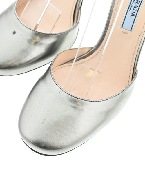 PRADA รองเท้าส้นสูง