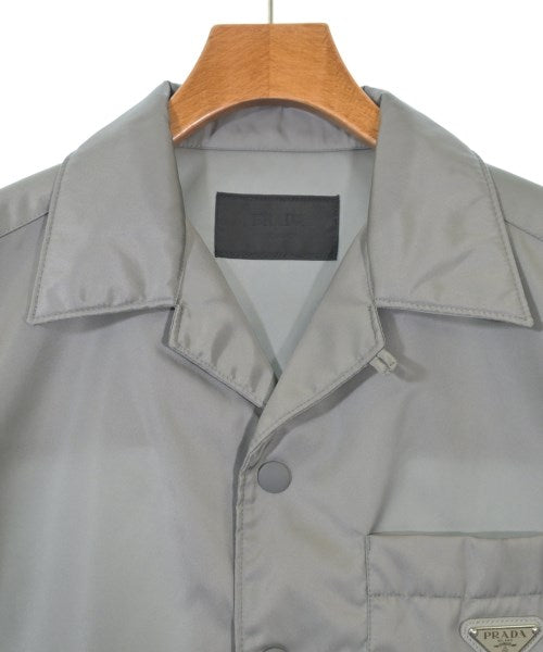 PRADA เสื้อลำลอง