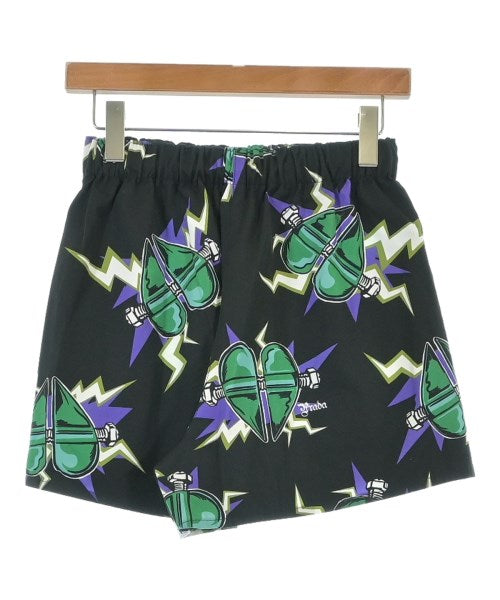 PRADA กางเกงขาสั้น