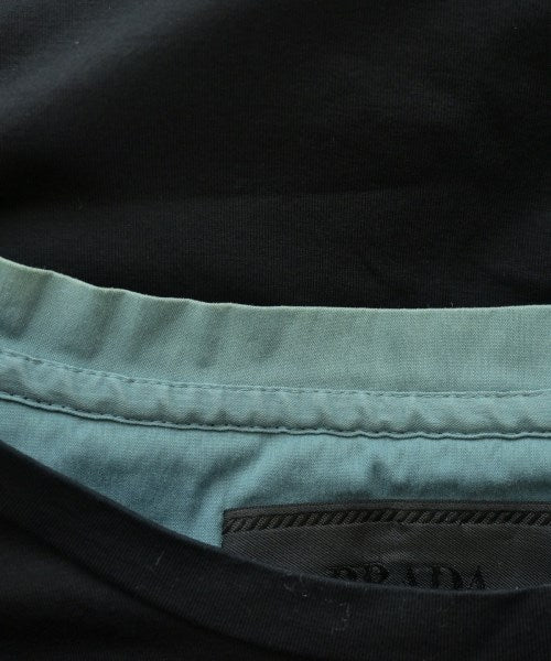 PRADA เสื้อยืด/เสื้อท็อปส์