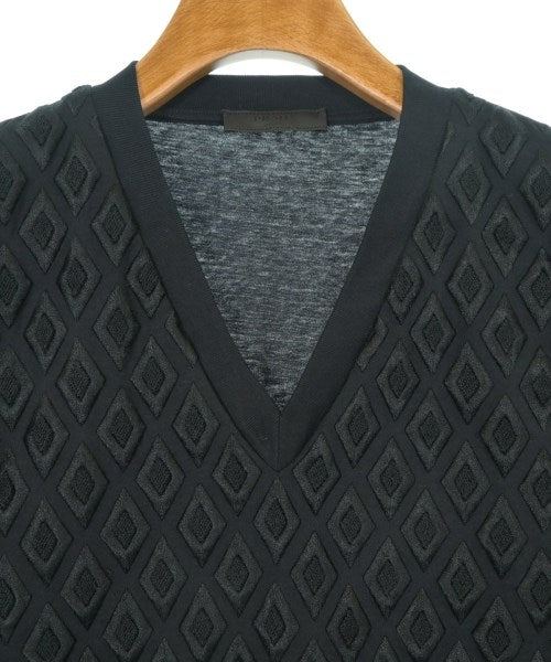 PRADA เสื้อยืด/เสื้อท็อปส์