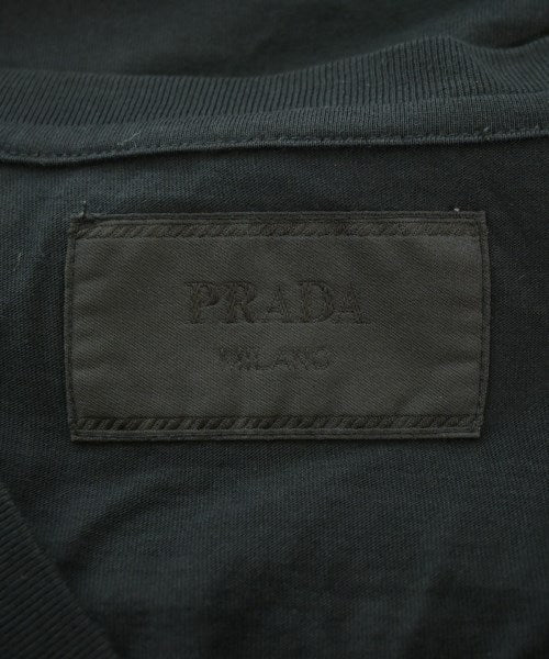 PRADA เสื้อยืด/เสื้อท็อปส์