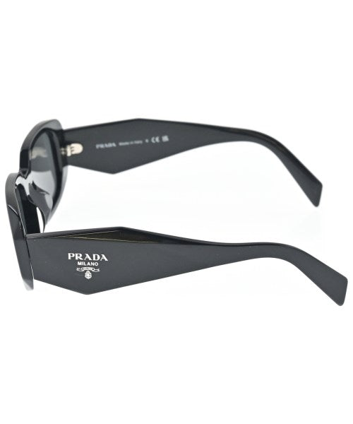 PRADA แว่นกันแดด