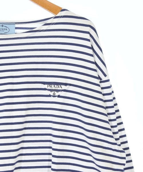 PRADA เสื้อยืด/เสื้อท็อปส์