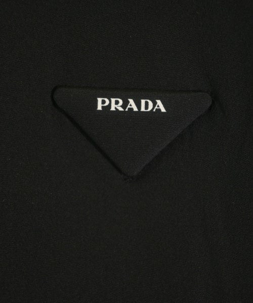 PRADA เสื้อสตรี