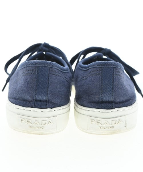 PRADA รองเท้าผ้าใบ