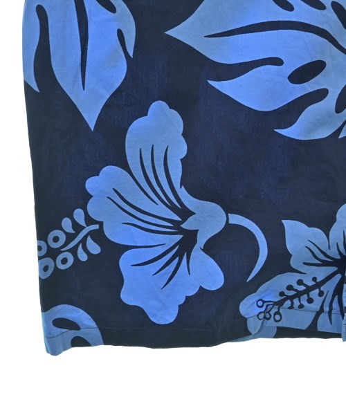 PRADA เสื้อลำลอง