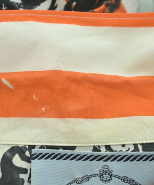 PRADA เสื้อลำลอง