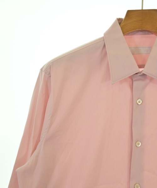 PRADA เสื้อลำลอง