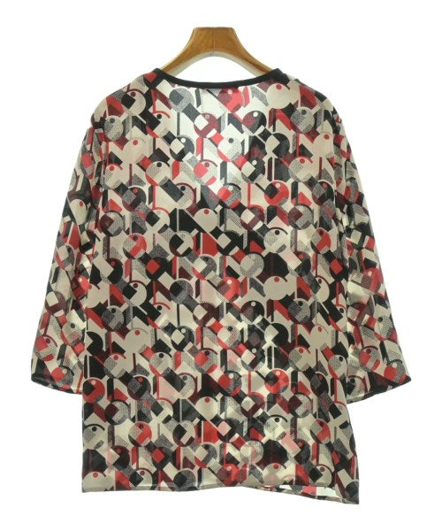 PRADA เสื้อสตรี