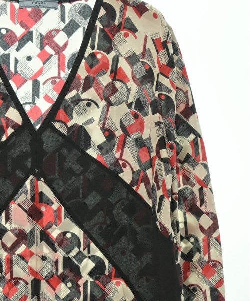 PRADA เสื้อสตรี