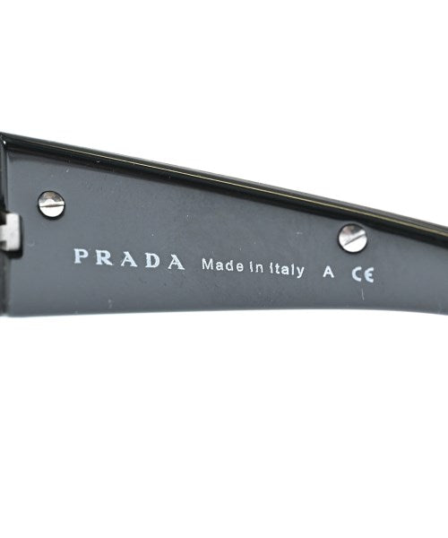 PRADA แว่นกันแดด