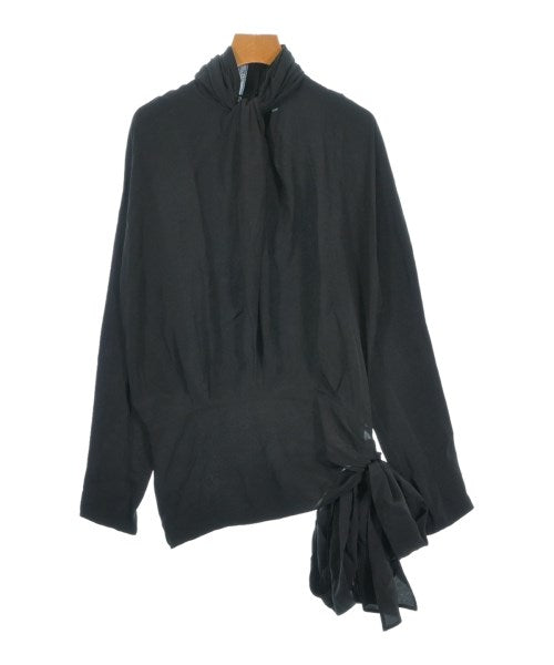 PRADA เสื้อสตรี