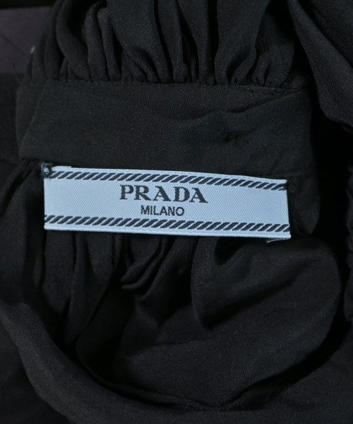 PRADA เสื้อสตรี