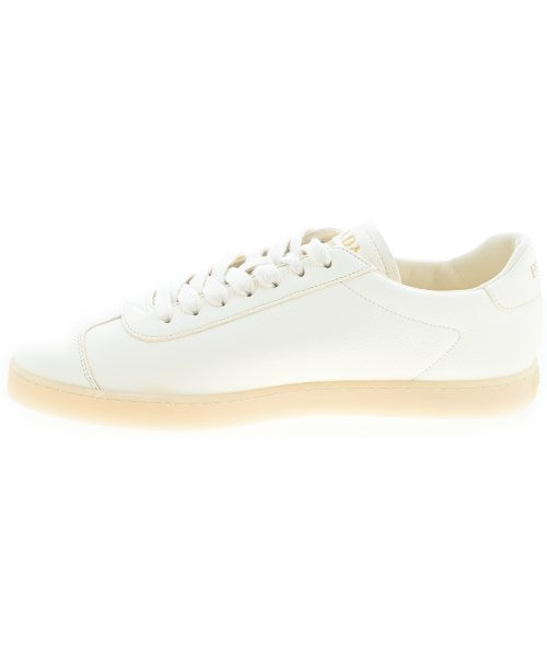 PRADA รองเท้าผ้าใบ