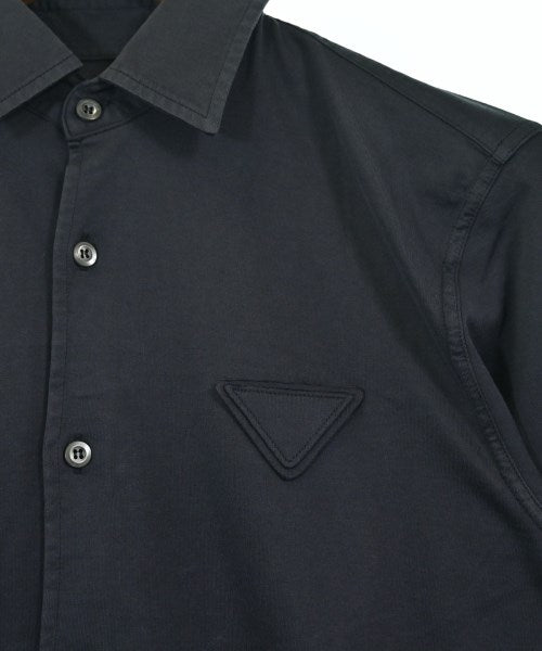 PRADA เสื้อลำลอง