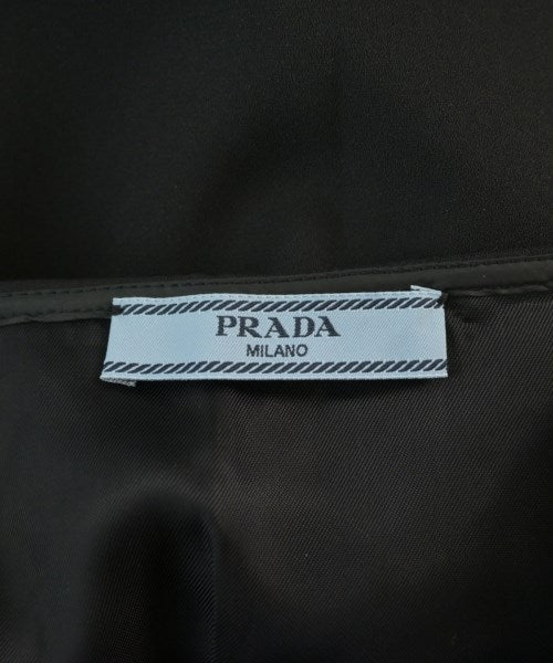 PRADA กระโปรงยาวถึงเข่า