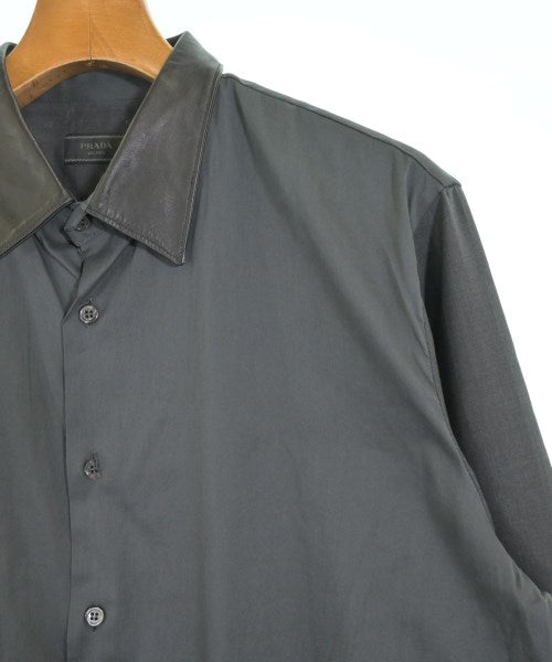 PRADA เสื้อลำลอง