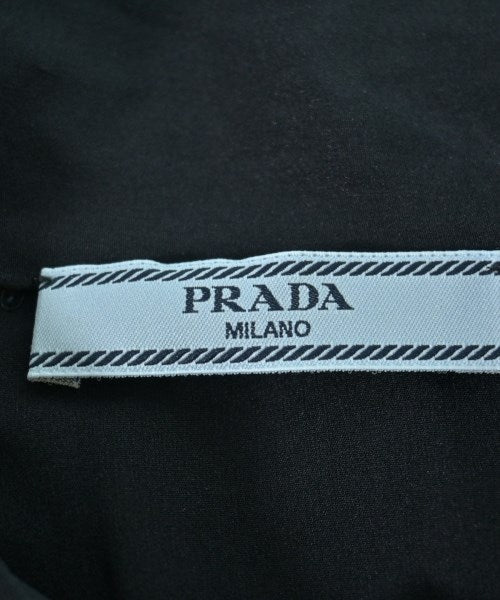 PRADA เสื้อสตรี