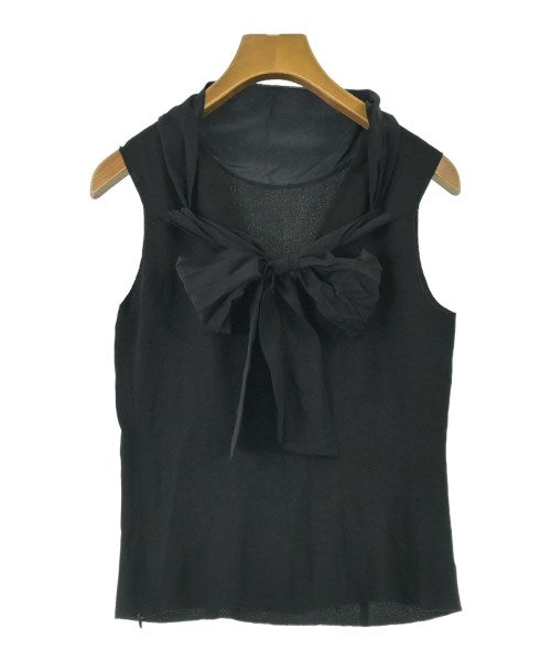 PRADA เสื้อสตรี
