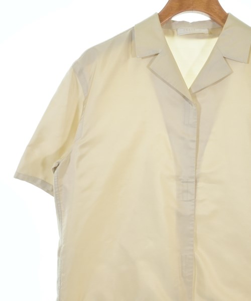 PRADA เสื้อลำลอง