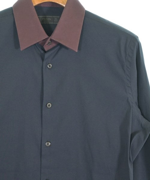 PRADA เสื้อลำลอง