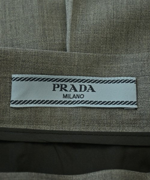 PRADA กระโปรงยาวถึงเข่า