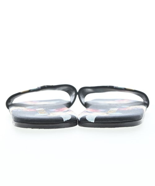 PRADA รองเท้าแตะ