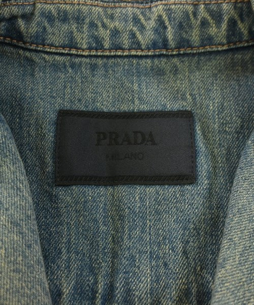 PRADA เสื้อลำลอง