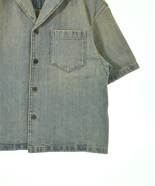 PRADA เสื้อลำลอง