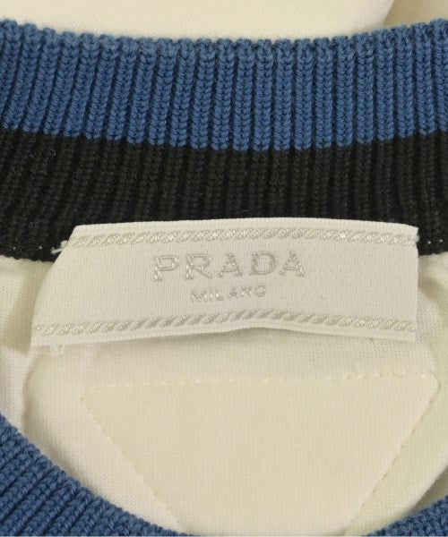 PRADA เสื้อยืด/เสื้อท็อปส์