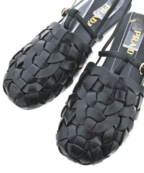 PRADA รองเท้าแตะ