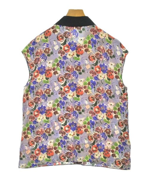 PRADA เสื้อสตรี